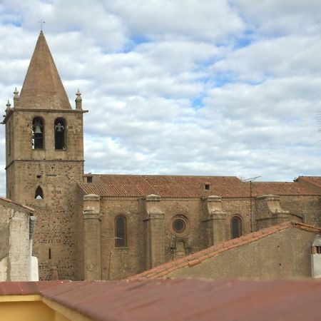 Apartmán Caesarina II Caces Exteriér fotografie